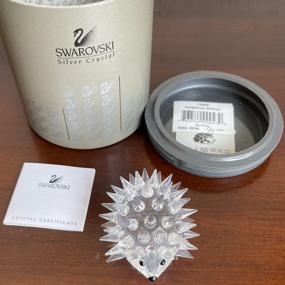 SWAROVSKI CRYSTAL #13265 MEDIUM HEDGEHOG